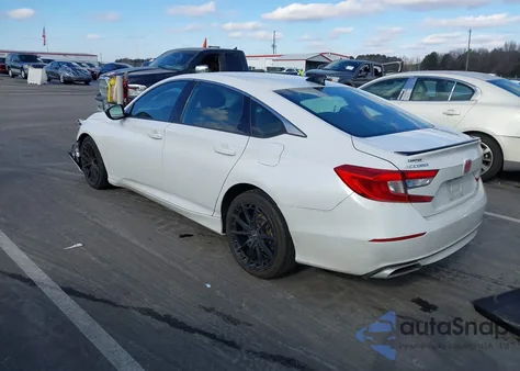 2021 Honda Accord Sport 2.0T z USA, uszkodzony, nr VIN 1HGCV2F31MA024739